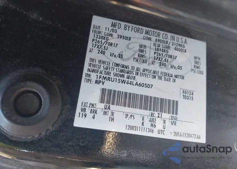 2004 Ford Expedition Xlt z USA, uszkodzony, nr VIN 1FMRU15W44LA60507